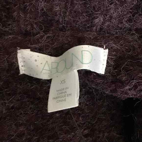 Abound Womens XS Sweater Purple V-Neck Long Sleeve Ribbed Hem Soft Knit NWT - Picture 3 of 16